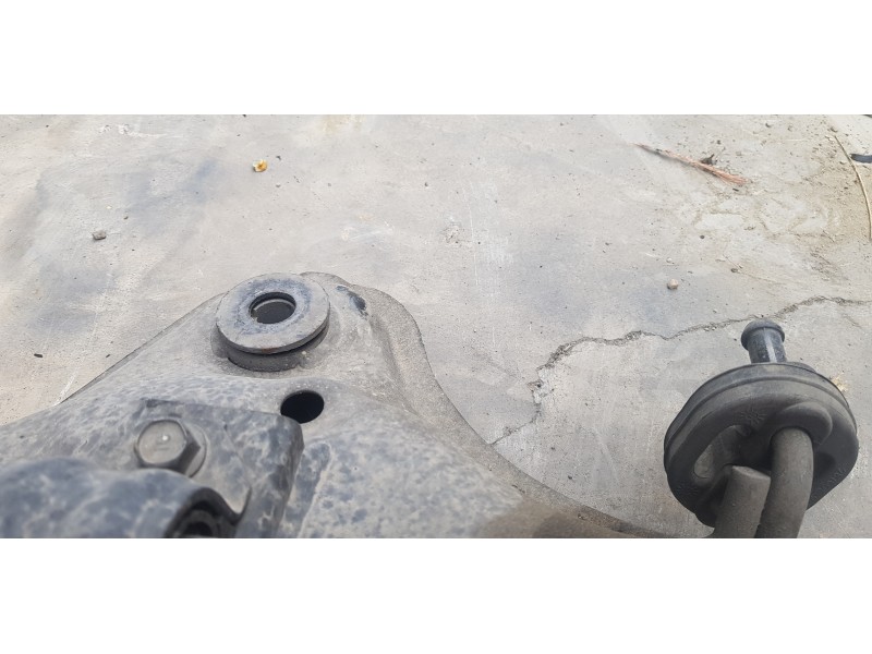 Recambio de puente delantero para kia carens ( ) basic referencia OEM IAM 62405A4650   Recambio de puente delantero para kia carens ( ) basic referencia OEM IAM 62405A4650