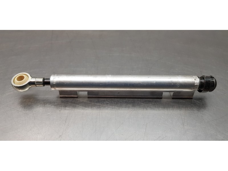 Recambio de amortiguadores maletero / porton para bmw serie 3 cabrio (e93) 320i referencia OEM IAM 54377183320   Recambio de amortiguadores maletero / porton para bmw serie 3 cabrio (e93) 320i referencia OEM IAM 54377183320