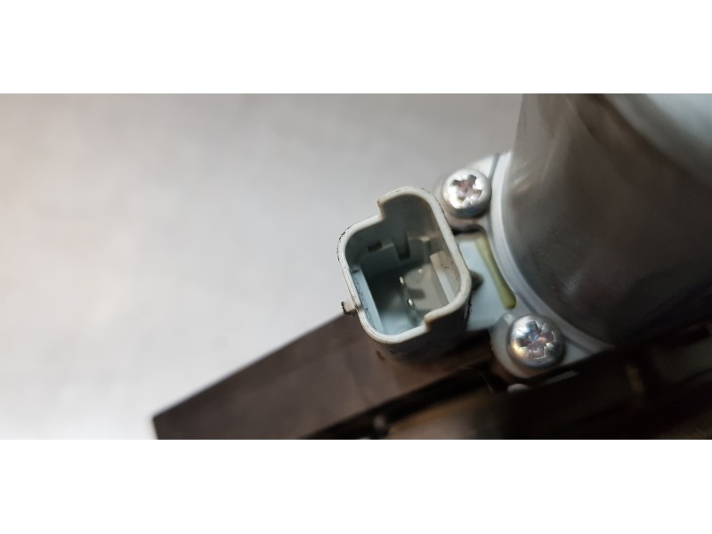 Recambio de elevalunas delantero derecho para renault kadjar zen referencia OEM IAM 807207795R   Recambio de elevalunas delantero derecho para renault kadjar zen referencia OEM IAM 807207795R