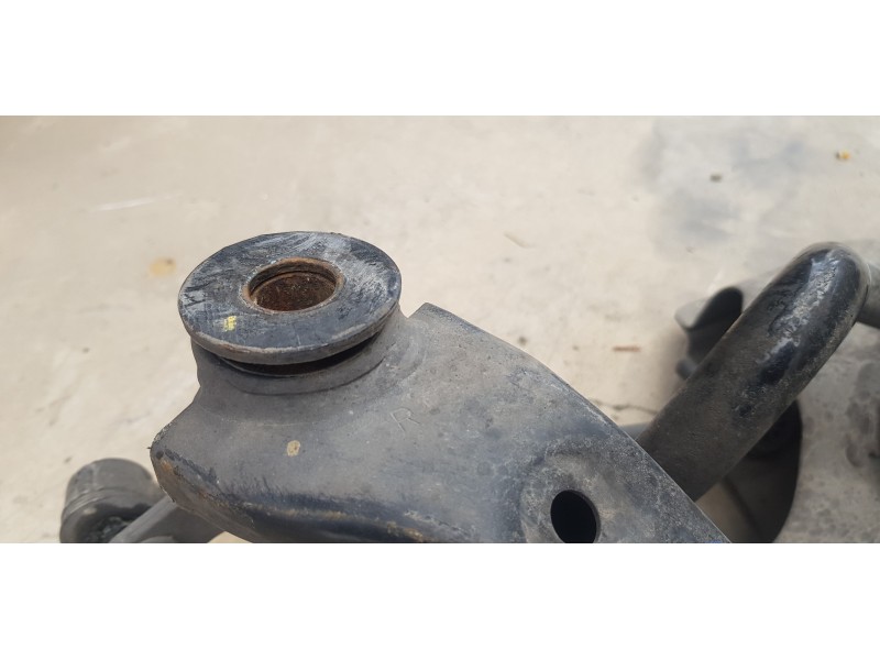 Recambio de puente delantero para kia carens ( ) basic referencia OEM IAM 62405A4650   Recambio de puente delantero para kia carens ( ) basic referencia OEM IAM 62405A4650