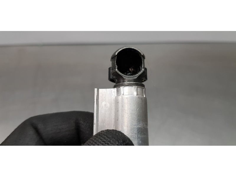 Recambio de amortiguadores maletero / porton para bmw serie 3 cabrio (e93) 320i referencia OEM IAM 54377183320   Recambio de amortiguadores maletero / porton para bmw serie 3 cabrio (e93) 320i referencia OEM IAM 54377183320