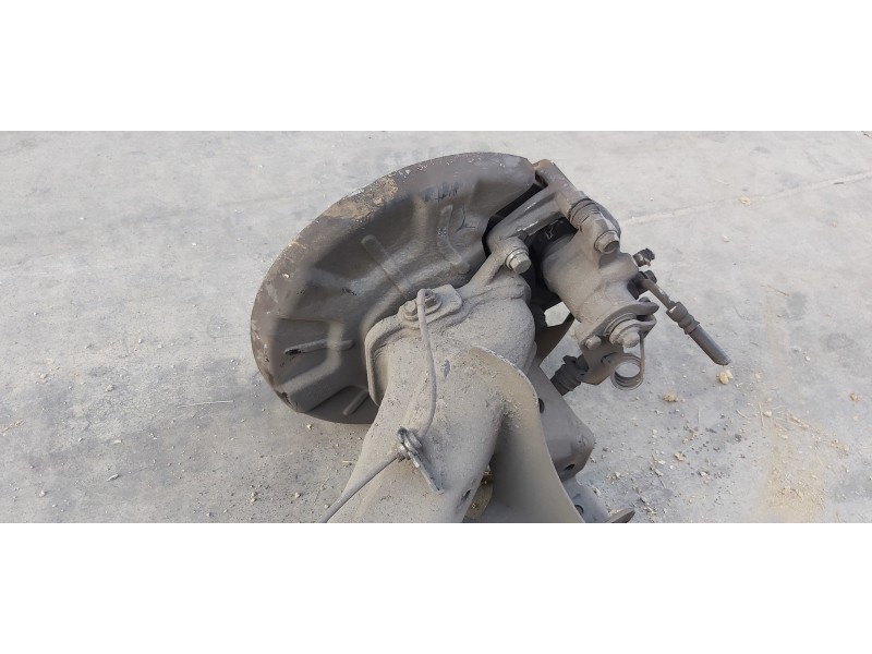 Recambio de puente trasero para kia carens ( ) basic referencia OEM IAM 55100A4560  