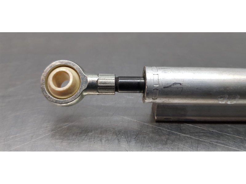 Recambio de amortiguadores maletero / porton para bmw serie 3 cabrio (e93) 320i referencia OEM IAM 54377128782   Recambio de amortiguadores maletero / porton para bmw serie 3 cabrio (e93) 320i referencia OEM IAM 54377128782