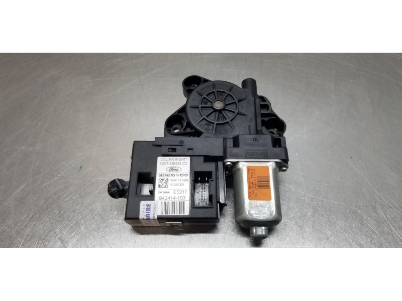 Recambio de motor elevalunas trasero derecho para ford kuga (cbv) titanium referencia OEM IAM 1767048 7M5T14B534CD 7M5T14D218ZC