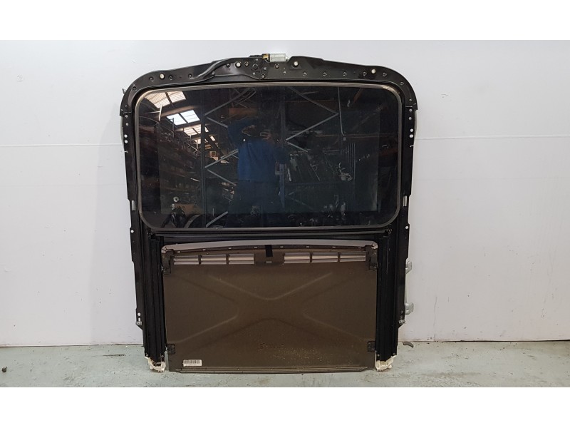 Recambio de techo electrico para mercedes clase r (w251) 320 cdi (251.022) referencia OEM IAM A1647800829  