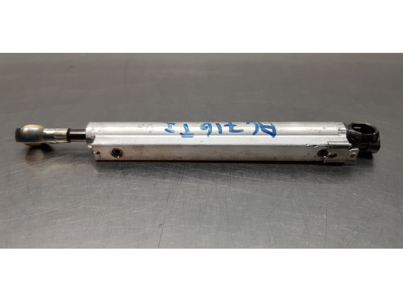 Recambio de amortiguadores maletero / porton para bmw serie 3 cabrio (e93) 320i referencia OEM IAM 54377128782   Recambio de amortiguadores maletero / porton para bmw serie 3 cabrio (e93) 320i referencia OEM IAM 54377128782