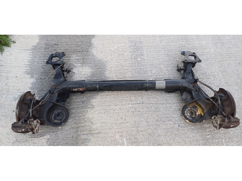 Recambio de puente trasero para citroen berlingo station wagon xtr referencia OEM IAM 5148T8   Recambio de puente trasero para citroen berlingo station wagon xtr referencia OEM IAM 5148T8