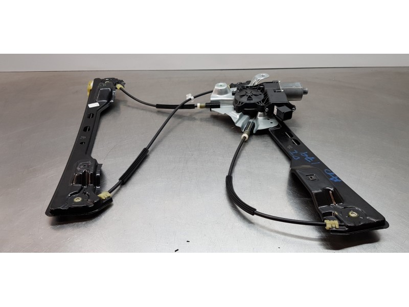 Recambio de elevalunas delantero izquierdo para opel zafira tourer edition referencia OEM IAM 13369285 13260137  Recambio de elevalunas delantero izquierdo para opel zafira tourer edition referencia OEM IAM 13369285 13260137