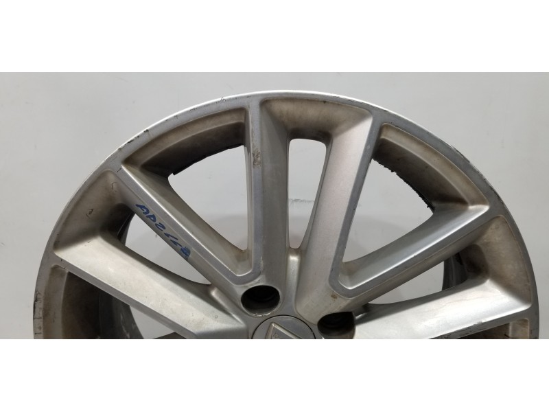 Recambio de llanta para dacia lodgy laureate referencia OEM IAM 403002441R   Recambio de llanta para dacia lodgy laureate referencia OEM IAM 403002441R