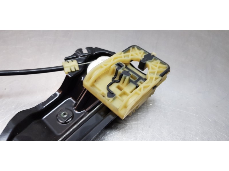 Recambio de elevalunas delantero izquierdo para opel zafira tourer edition referencia OEM IAM 13369285 13260137  Recambio de elevalunas delantero izquierdo para opel zafira tourer edition referencia OEM IAM 13369285 13260137