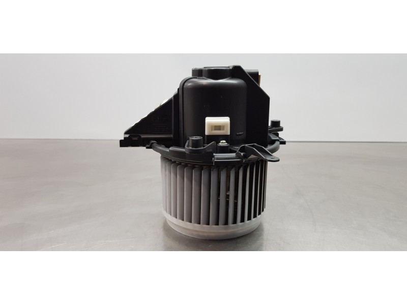 Recambio de motor calefaccion para peugeot 3008 active referencia OEM IAM 1609690180   Recambio de motor calefaccion para peugeot 3008 active referencia OEM IAM 1609690180