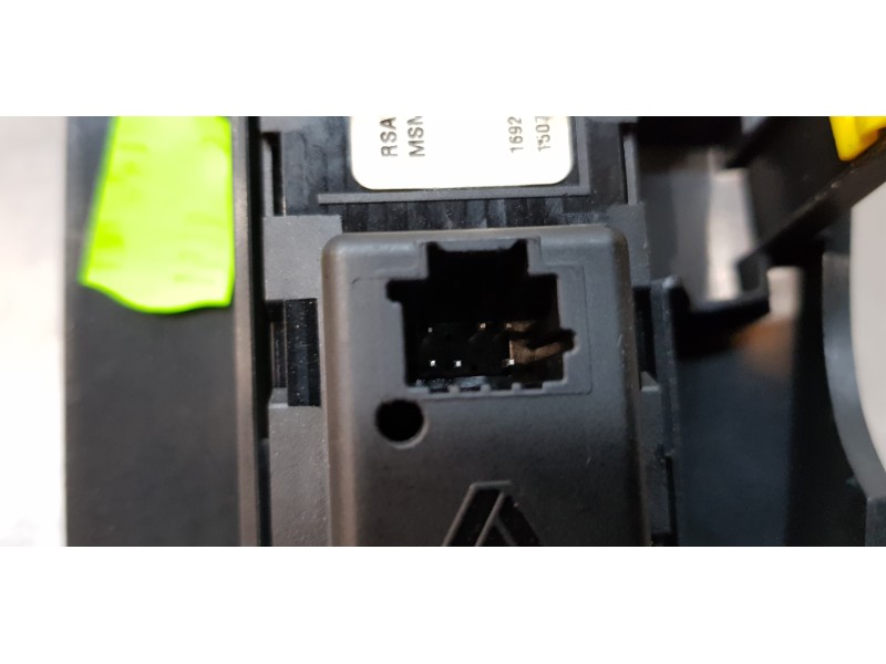 Recambio de mando climatizador para renault kadjar zen referencia OEM IAM 275102210R  