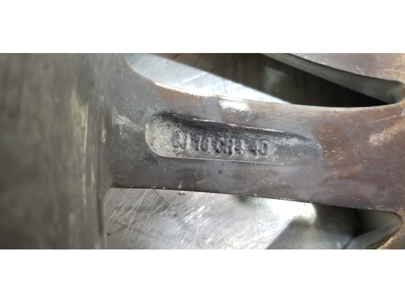 Recambio de llanta para dacia lodgy laureate referencia OEM IAM 403002441R   Recambio de llanta para dacia lodgy laureate referencia OEM IAM 403002441R