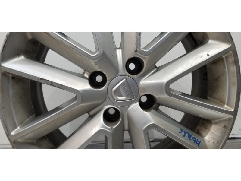 Recambio de llanta para dacia lodgy laureate referencia OEM IAM 403002441R   Recambio de llanta para dacia lodgy laureate referencia OEM IAM 403002441R