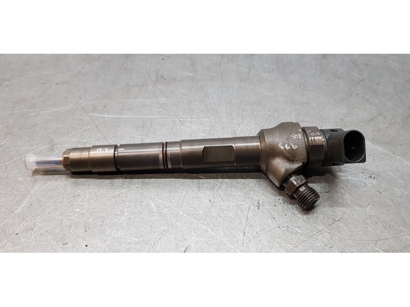 Recambio de inyector para skoda octavia lim. (5e3) active referencia OEM IAM 04L130277G  