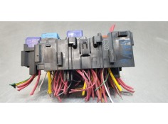Recambio de caja reles / fusibles para renault scenic iv grand zen referencia OEM IAM 243800453R   2