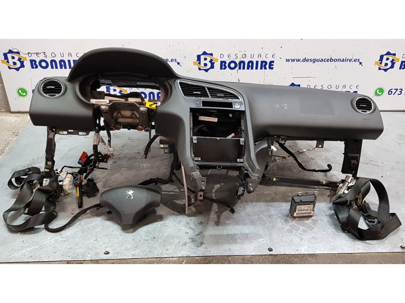 Recambio de kit airbag para peugeot 5008 allure referencia OEM IAM 9675181780  