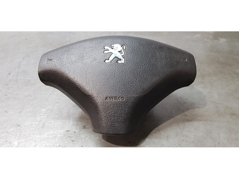 Recambio de kit airbag para peugeot 5008 allure referencia OEM IAM 9675181780  