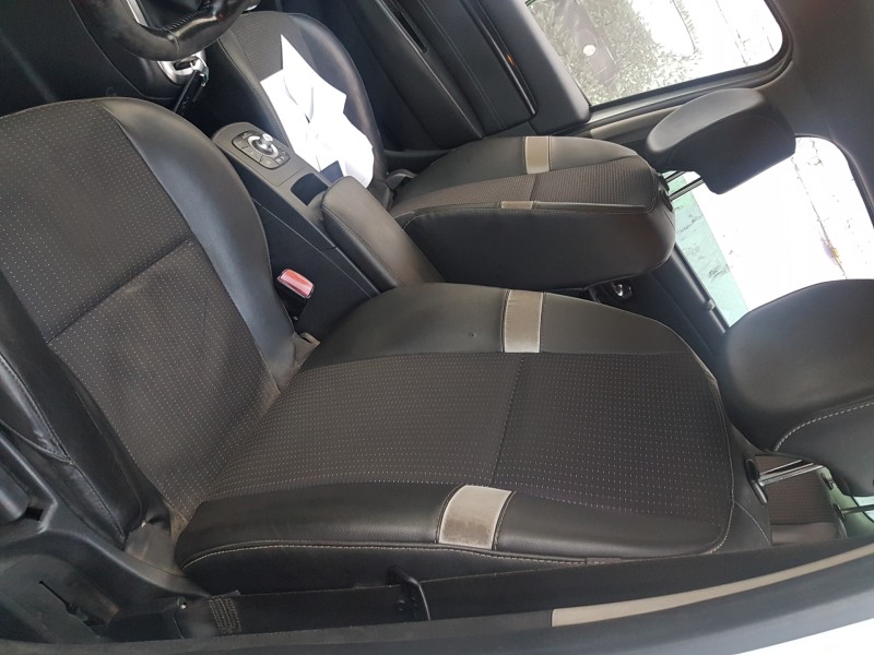 renault scenic iii del año 2014