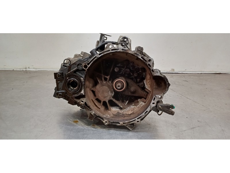 Recambio de caja cambios para kia carens ( ) basic referencia OEM IAM 430003D639  