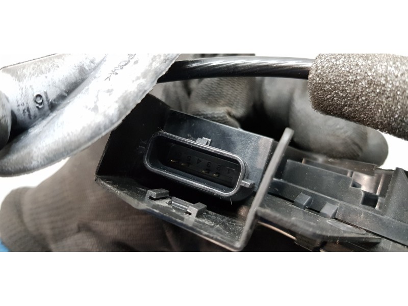 Recambio de cerradura puerta delantera derecha para renault scenic iv grand zen referencia OEM IAM 805023720R  