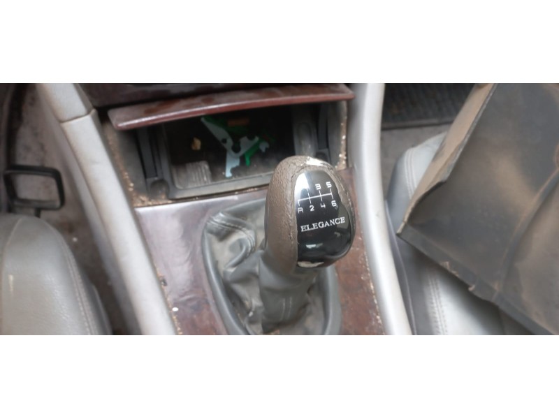 mercedes clase c (w203) berlina del año 2004