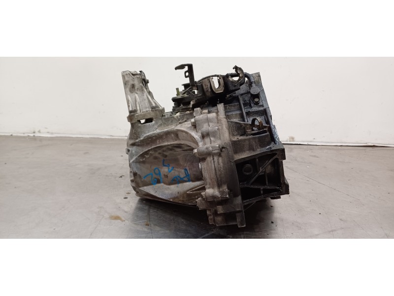 Recambio de caja cambios para kia carens ( ) basic referencia OEM IAM 430003D639  