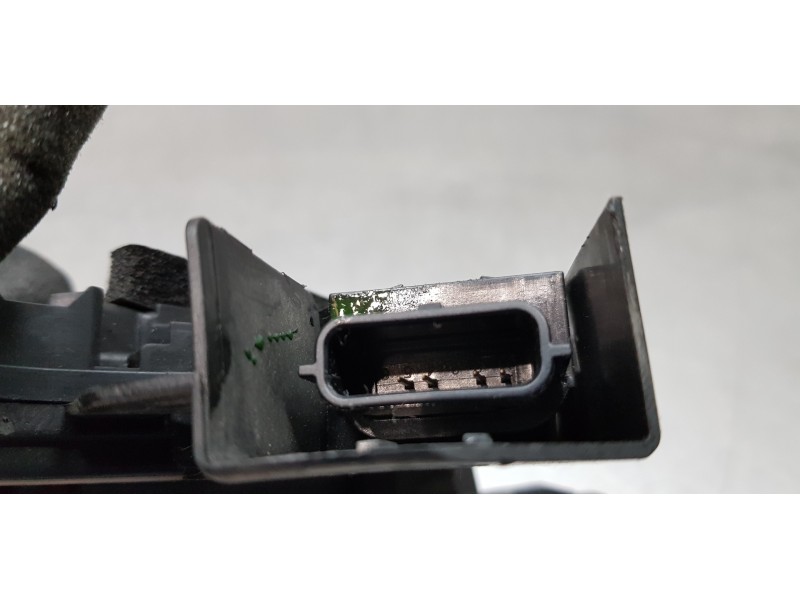 Recambio de cerradura puerta delantera izquierda para renault scenic iv grand zen referencia OEM IAM 805033837R  