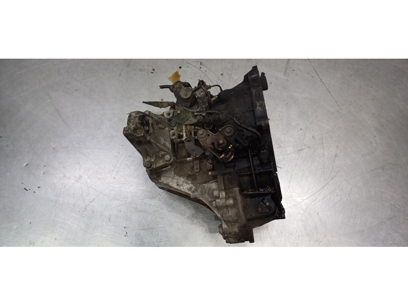 Recambio de caja cambios para kia carens ( ) basic referencia OEM IAM 430003D639  