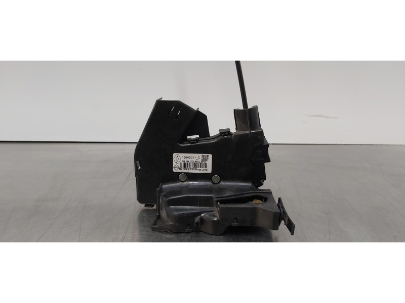 Recambio de cerradura puerta trasera derecha para renault scenic iv grand zen referencia OEM IAM 825023014R  