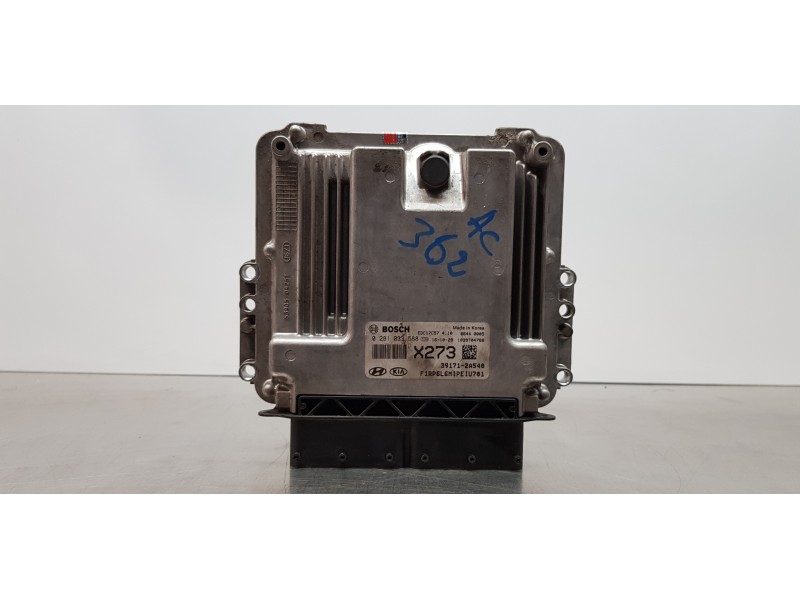 Recambio de centralita motor uce para kia carens ( ) basic referencia OEM IAM 391712A540  