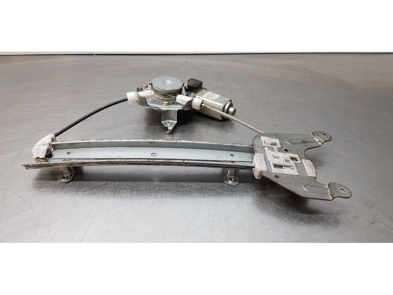 Recambio de elevalunas trasero izquierdo para nissan murano (z50) básico referencia OEM IAM 8073189915   Recambio de elevalunas trasero izquierdo para nissan murano (z50) básico referencia OEM IAM 8073189915