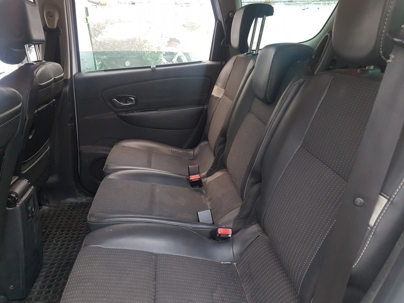 renault scenic iii del año 2014