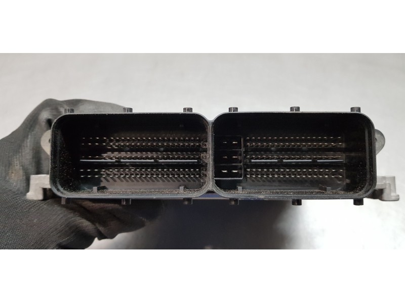 Recambio de centralita motor uce para kia carens ( ) basic referencia OEM IAM 391712A540  