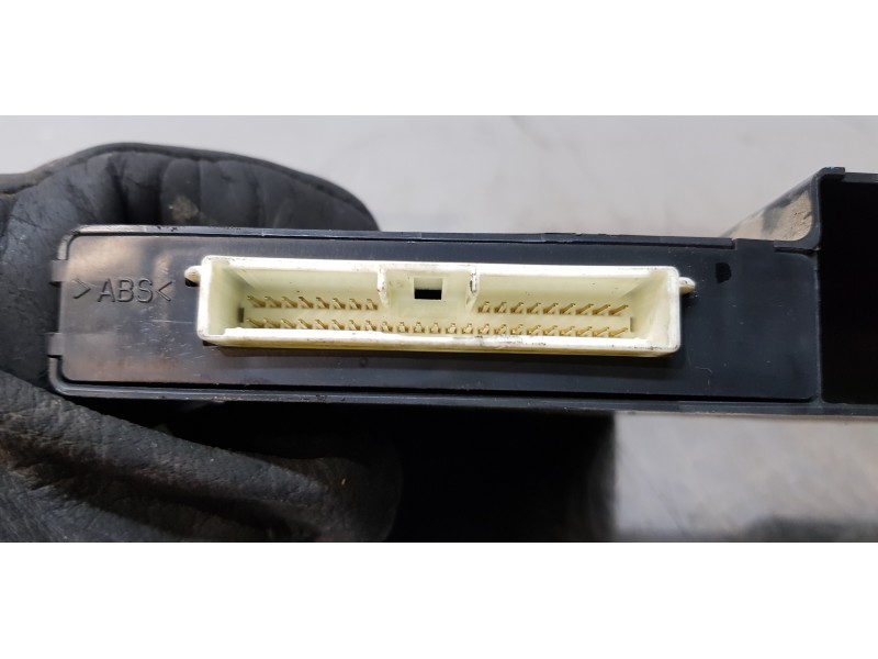 Recambio de modulo electronico para toyota rav 4 (a3) sol referencia OEM IAM 8930042020   Recambio de modulo electronico para toyota rav 4 (a3) sol referencia OEM IAM 8930042020