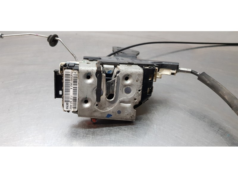 Recambio de cerradura puerta delantera izquierda para fiat freemont (345) basis referencia OEM IAM P04589913AD   Recambio de cerradura puerta delantera izquierda para fiat freemont (345) basis referencia OEM IAM P04589913AD