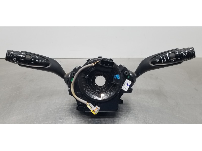 Recambio de anillo airbag para hyundai tucson klass referencia OEM IAM 93490AA110  