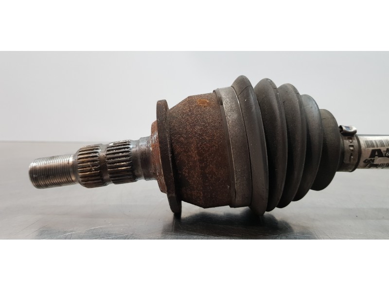 Recambio de transmision delantera izquierda para opel zafira tourer edition referencia OEM IAM 13348263   Recambio de transmision delantera izquierda para opel zafira tourer edition referencia OEM IAM 13348263