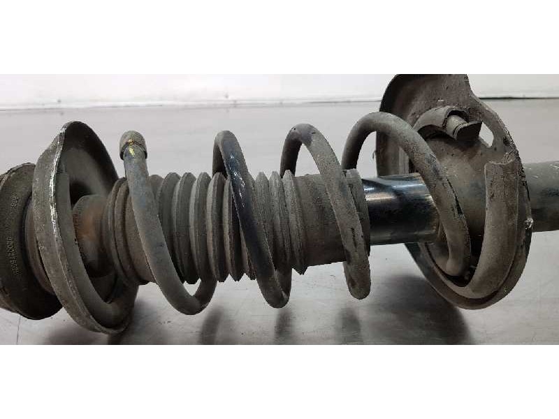 Recambio de amortiguador delantero derecho para dacia lodgy ambiance referencia OEM IAM 543023390R  