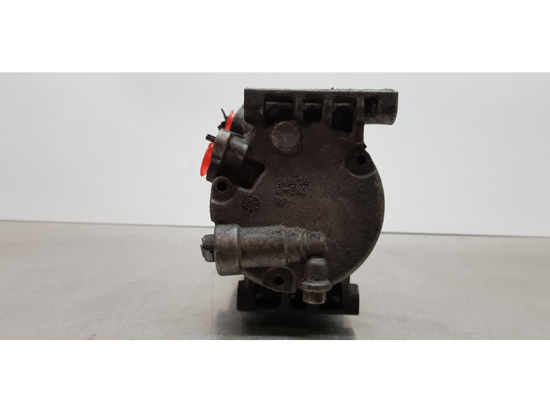 Recambio de compresor aire acondicionado para kia carens ( ) basic referencia OEM IAM 97701A4500  
