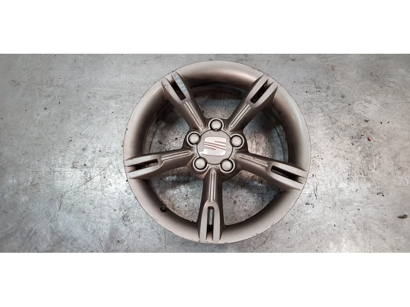 Recambio de llanta para seat leon (1p1) fr referencia OEM IAM 1P0601025B   Recambio de llanta para seat leon (1p1) fr referencia OEM IAM 1P0601025B