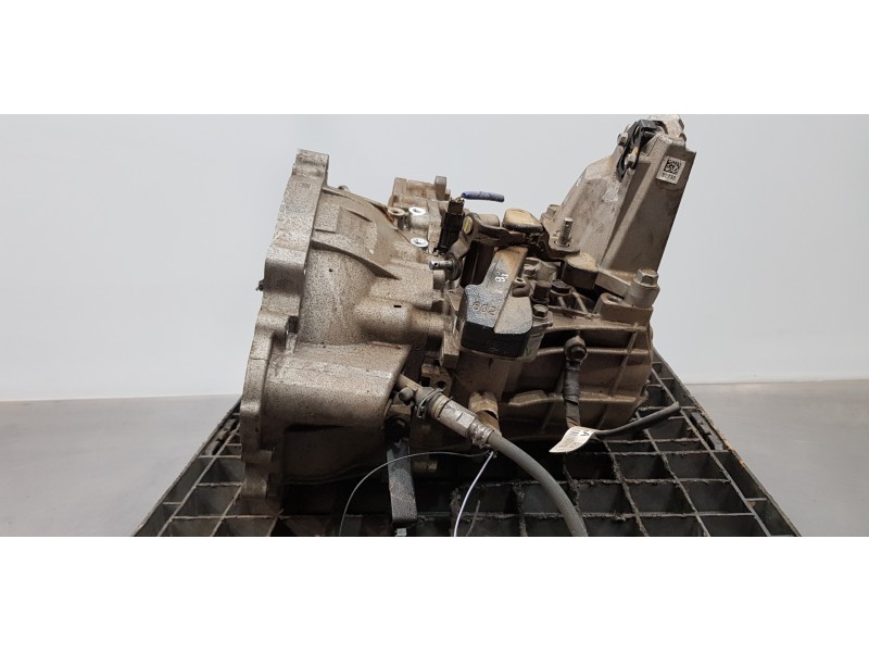 Recambio de caja cambios para hyundai tucson klass referencia OEM IAM 4300032AH8 4311132401 M56CF31
