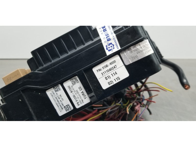 Recambio de caja reles / fusibles para hyundai tucson klass referencia OEM IAM 91230N7280 919A5N9000 