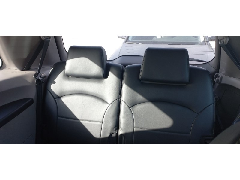 mitsubishi grandis (na0w) del año 2006