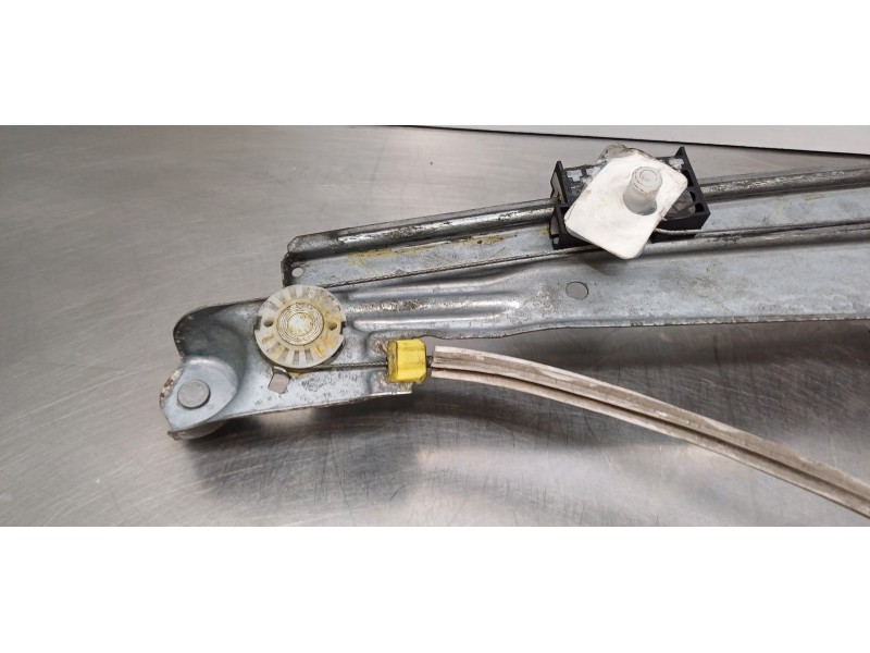 Recambio de elevalunas delantero derecho para renault scenic iv grand zen referencia OEM IAM 807200294R  