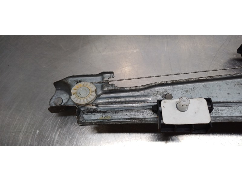 Recambio de elevalunas delantero derecho para renault scenic iv grand zen referencia OEM IAM 807200294R  