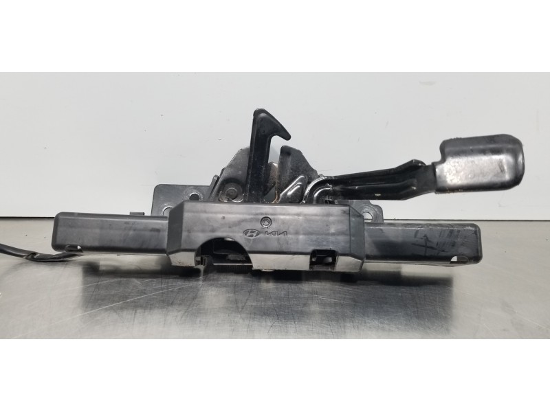 Recambio de cerradura capot para hyundai tucson klass referencia OEM IAM 81130N9000  