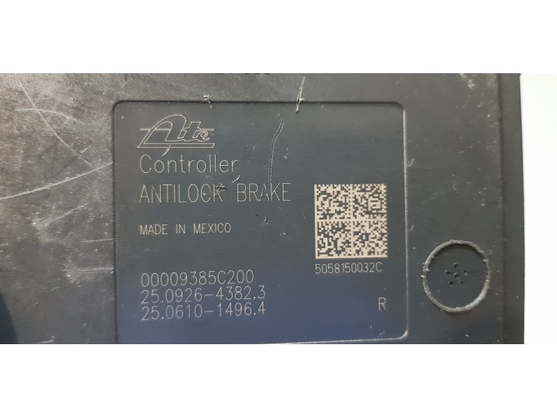 Recambio de abs para chrysler 300 c 3.0 crd referencia OEM IAM P04779492AJ   Recambio de abs para chrysler 300 c 3.0 crd referencia OEM IAM P04779492AJ