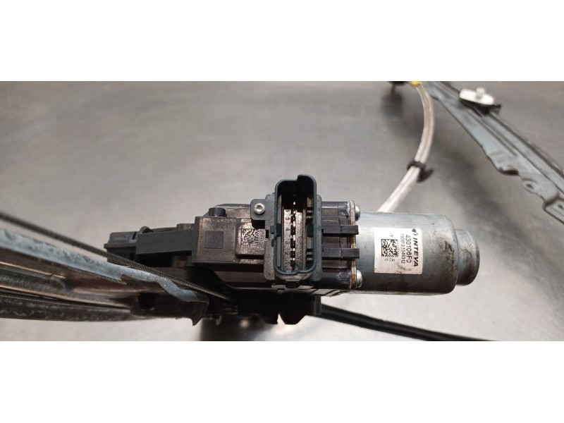 Recambio de elevalunas delantero derecho para renault scenic iv grand zen referencia OEM IAM 807200294R  