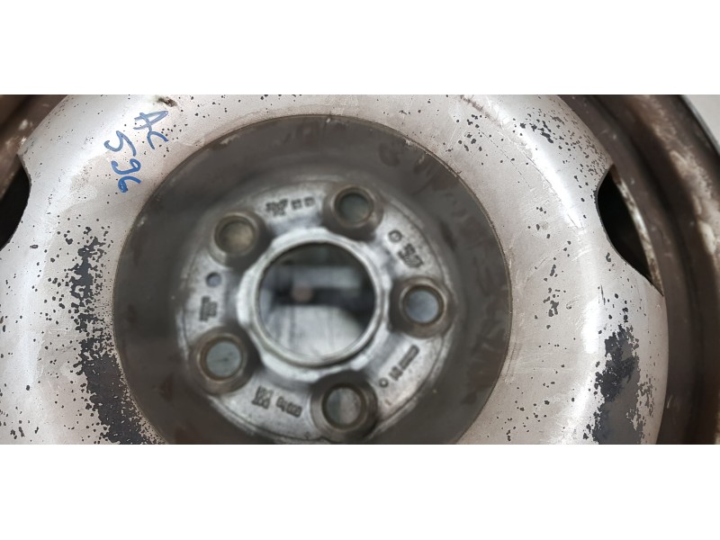 Recambio de llanta para volkswagen t5 bus (7e) caravelle comfortline lang 4motion referencia OEM IAM 7J5601027  